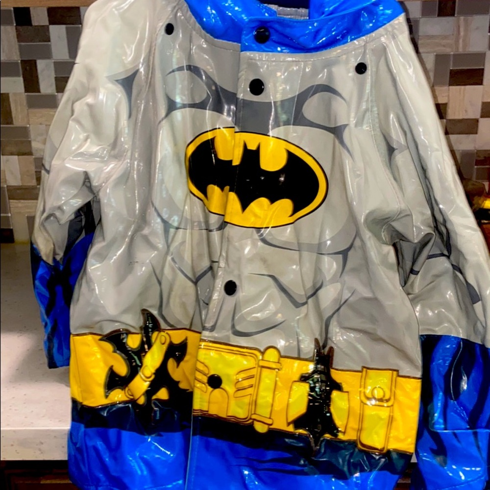 5/6 Batman raincoat